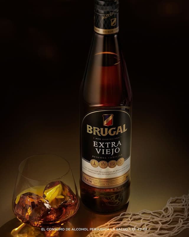 Gallery Brugal Extra Viejo 3